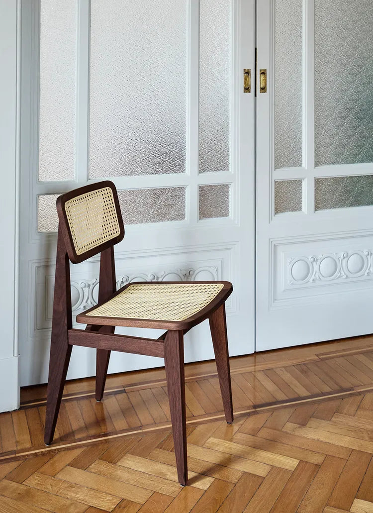 C-CHAIR UNA SILLA DE COMEDOR