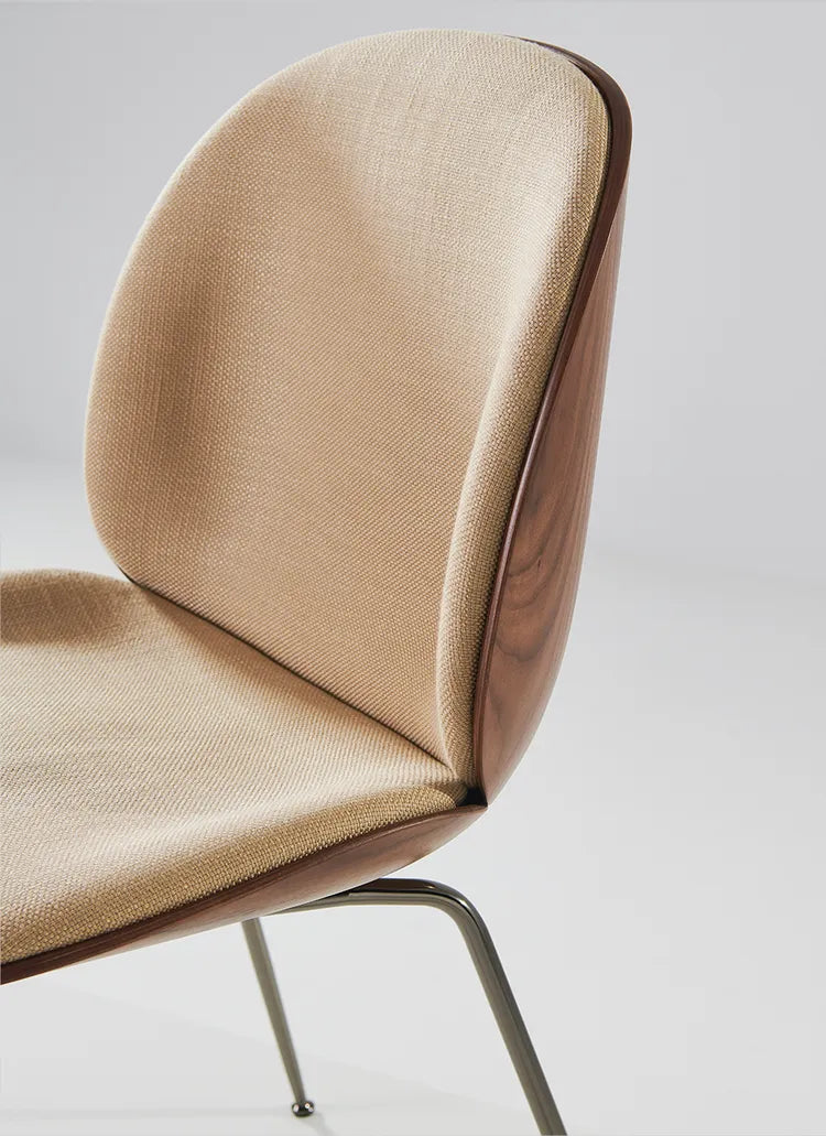 CHAISE DE SALLE À MANGER EN PLACAGE BEETLE