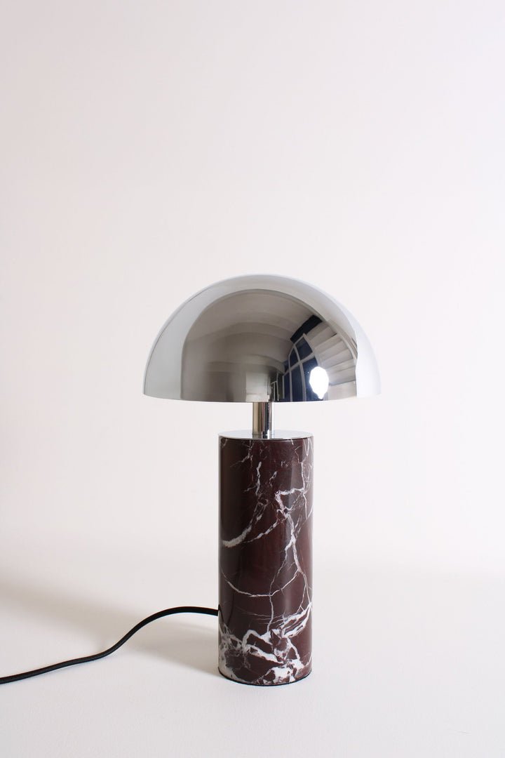 LÁMPARA DE MESA TITAN