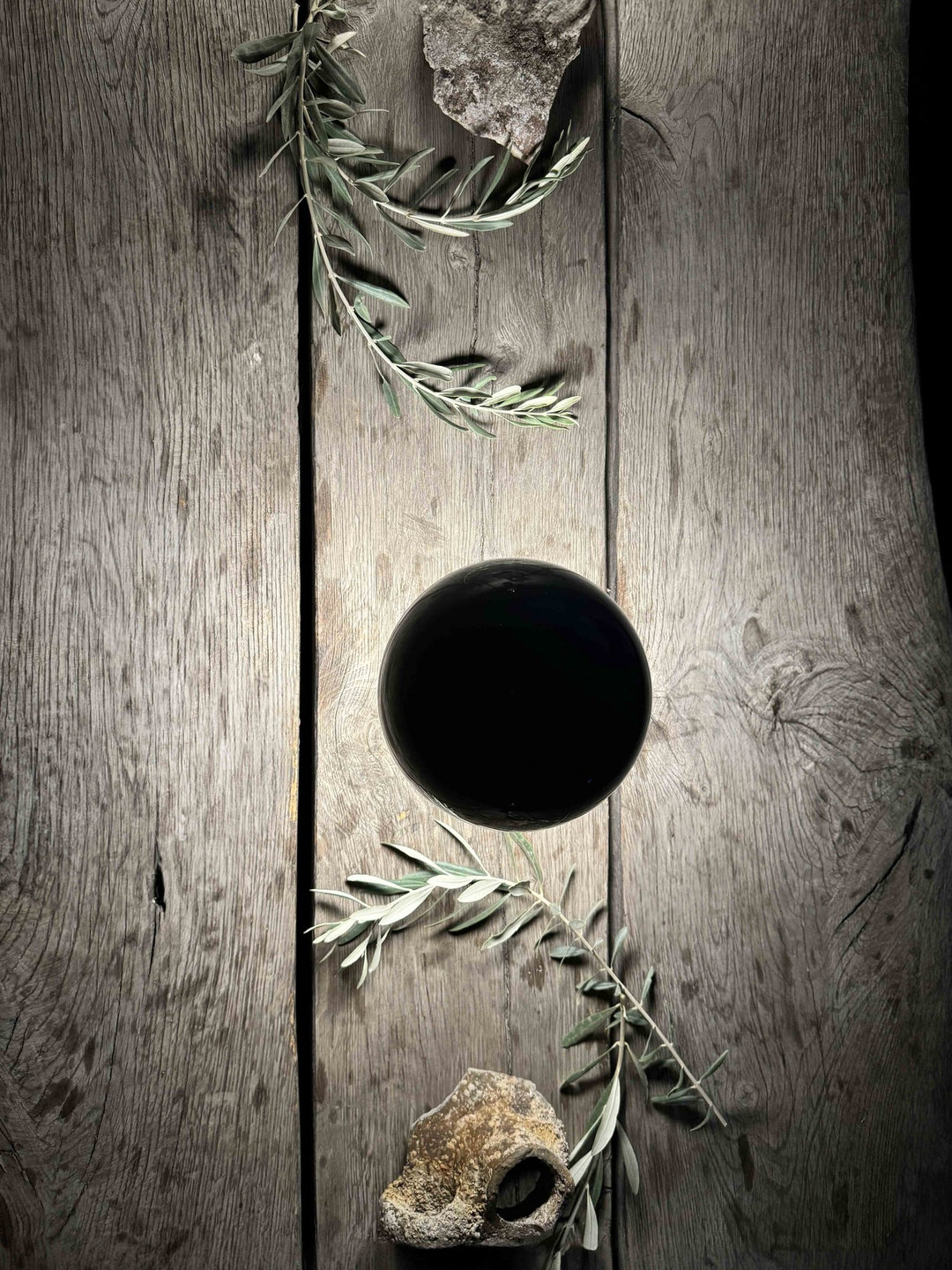 LÁMPARA DE MESA TITAN