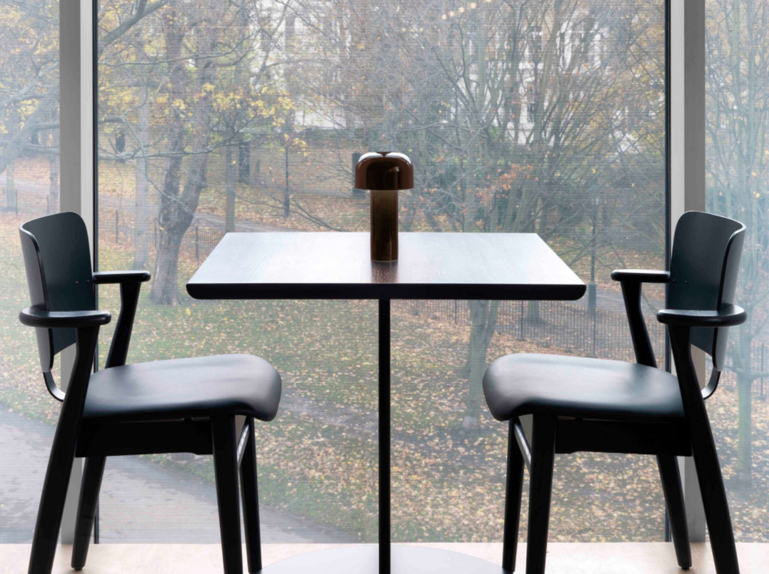 LÁMPARA DE MESA COMPTON EH