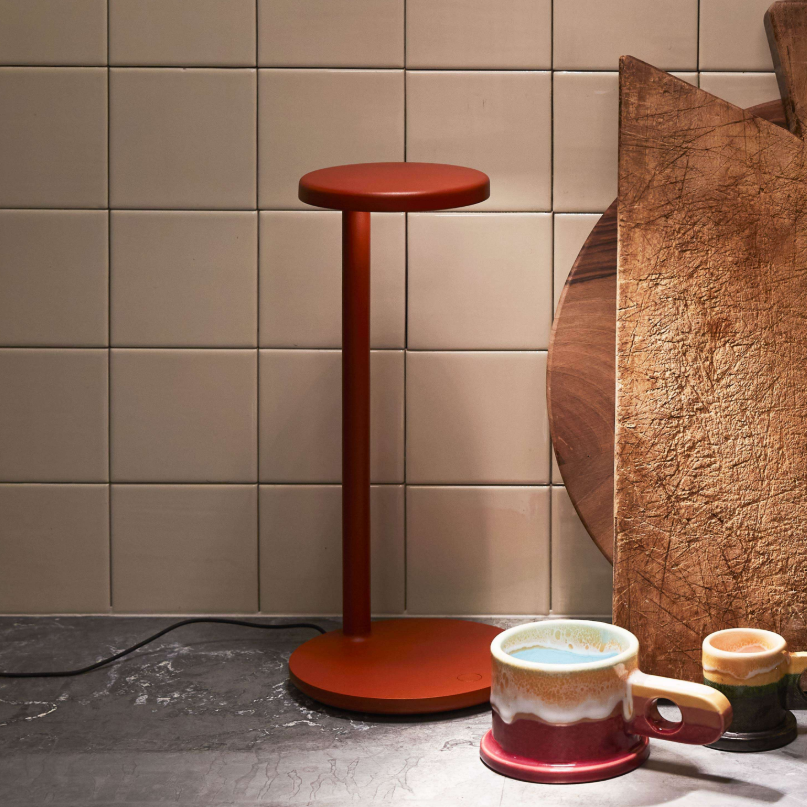 LÁMPARA DE MESA COMPTON EH