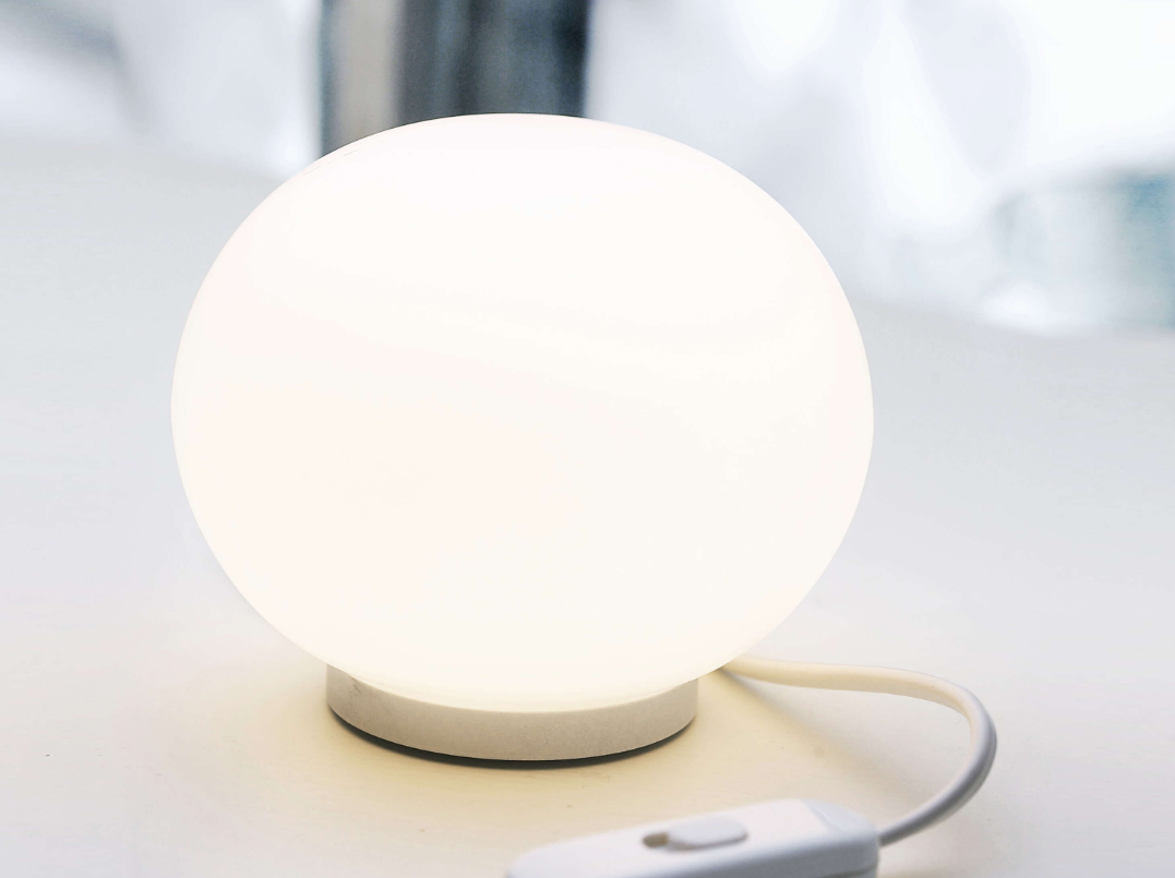 LÁMPARA DE MESA COMPTON EH