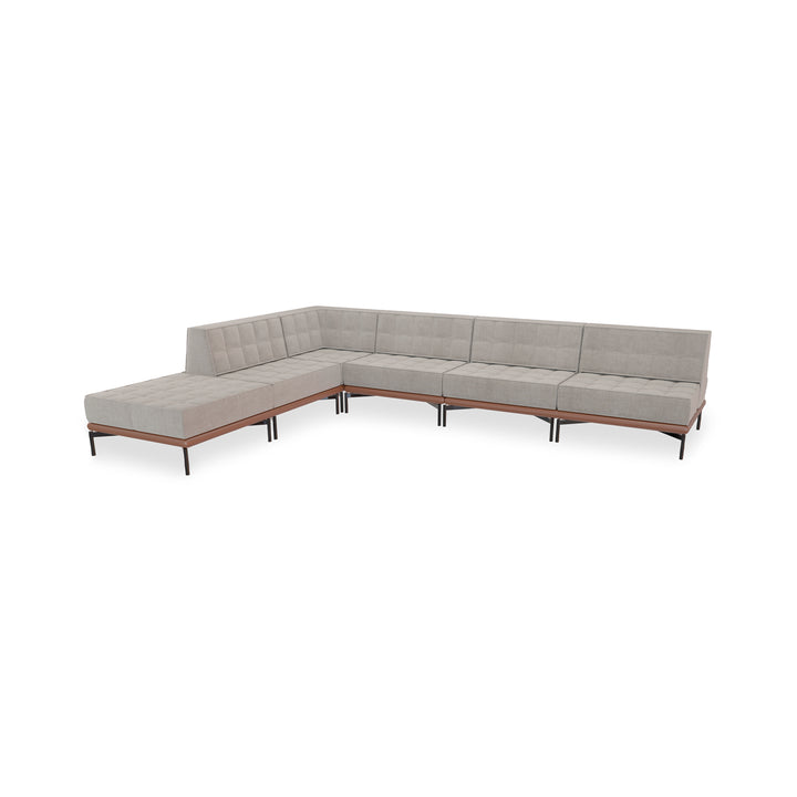 Mo Modular Sofa With Feet