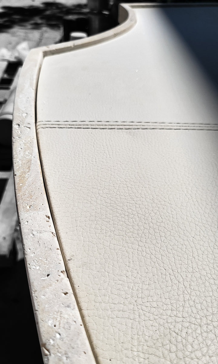 THE MOUNTAINS DINING TABLE