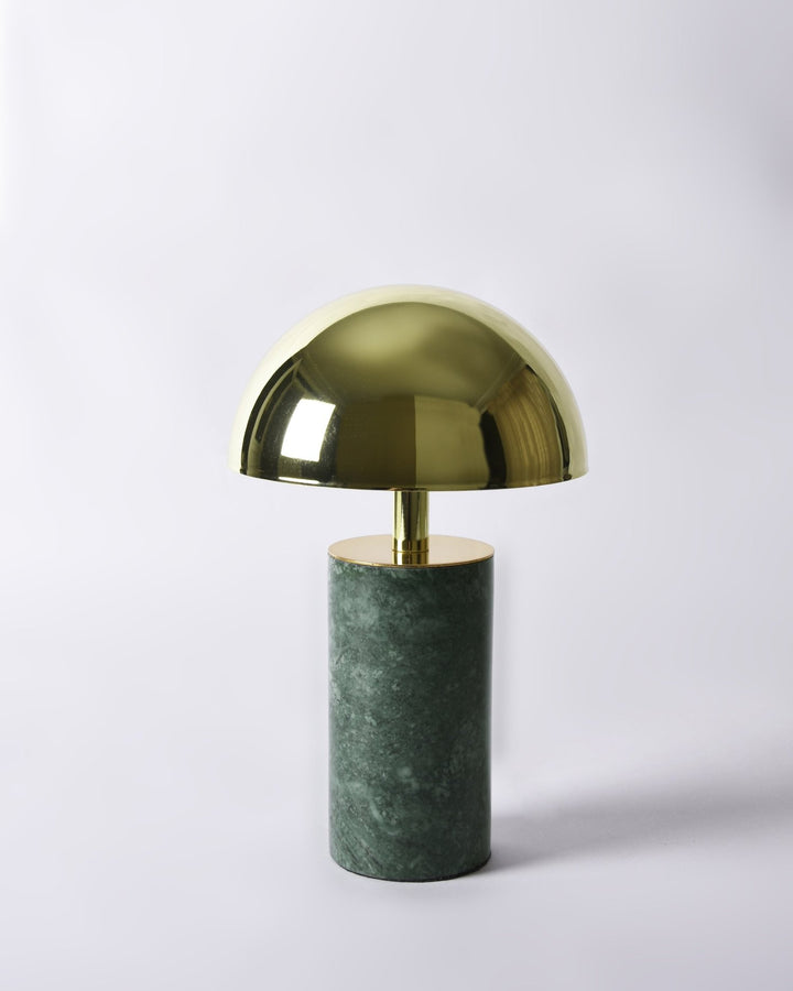 LÁMPARA DE MESA TITAN