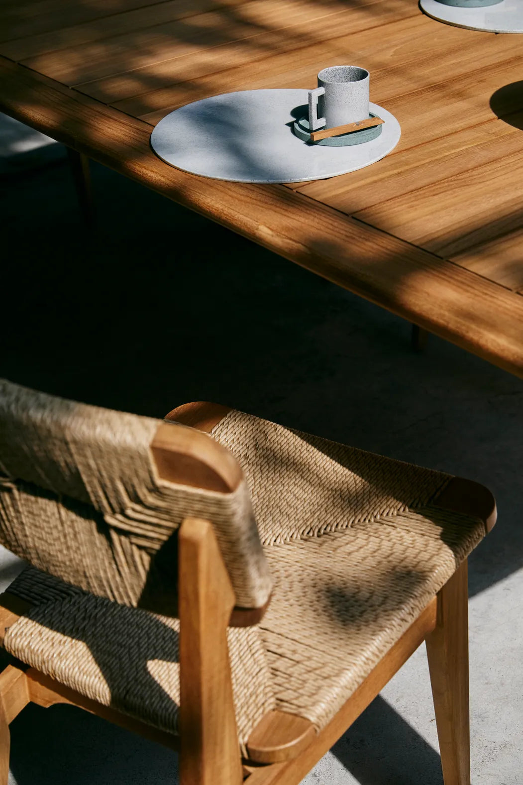 MESA DE COMEDOR ATMOSFERA