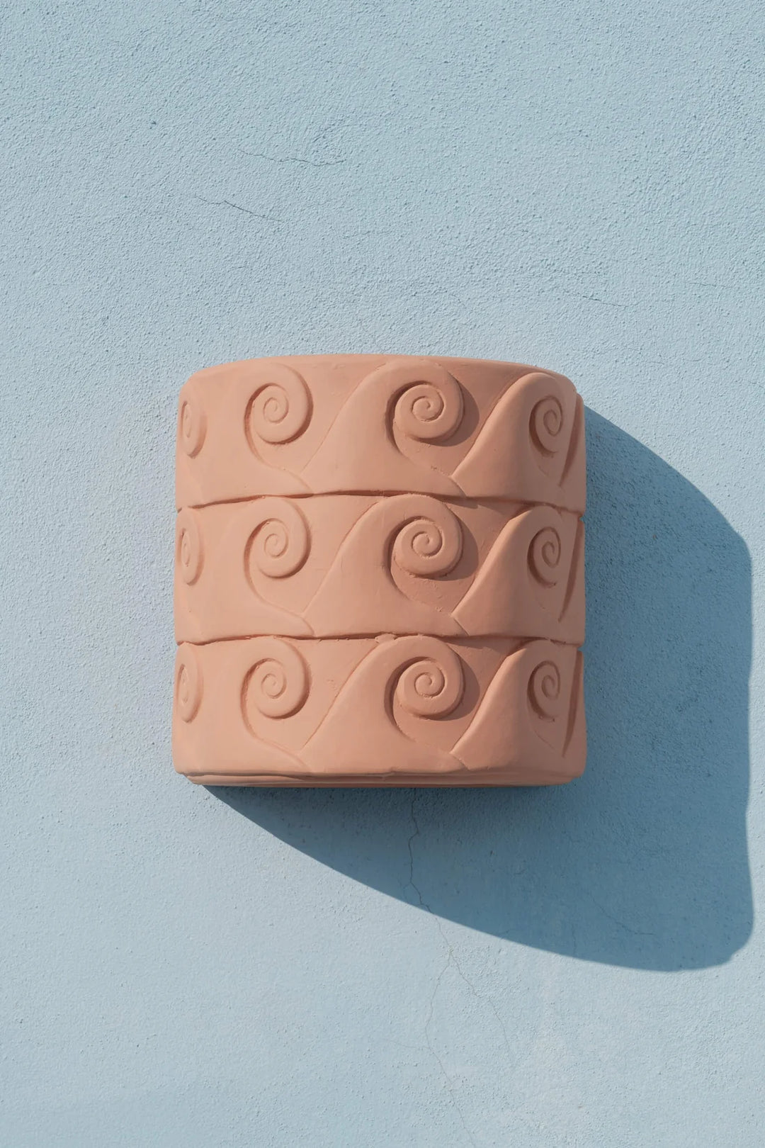 Magna Graecia Terracotta Wall vase Onde