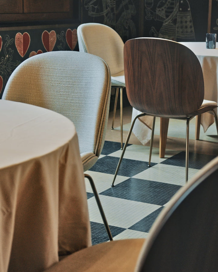 CHAISE DE SALLE À MANGER EN PLACAGE BEETLE